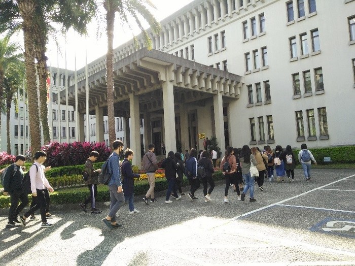 107年12月6日文觀系參訪中華民國外交部圖片