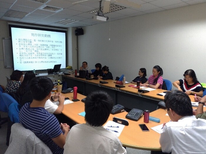 107年9月26日客傳所辦理延攬業師協同教學邀請業師：何來美先生圖片